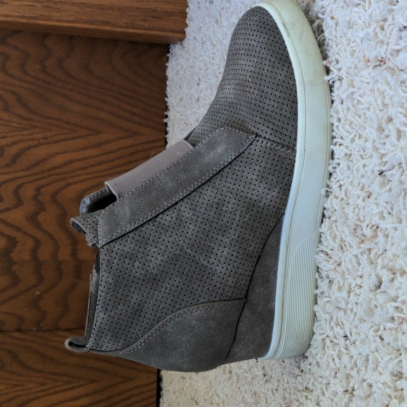 Wedge Booties - Picture 6 of 9